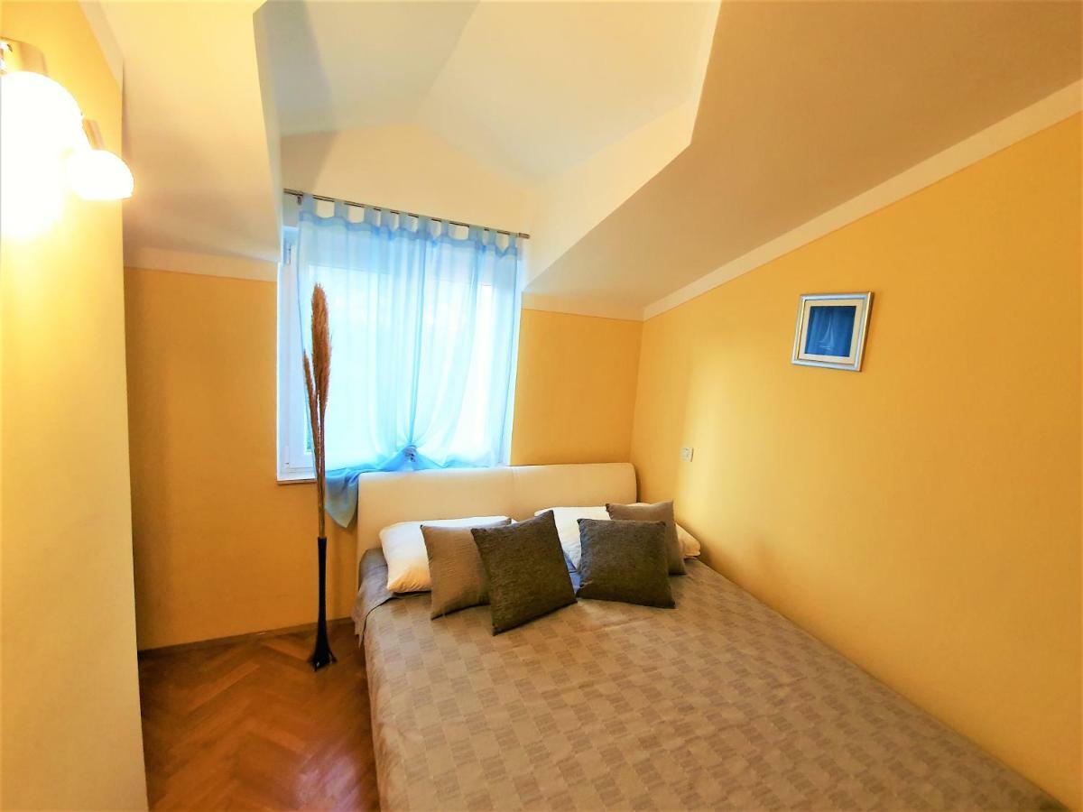 Click In Apartment Stobrec Next To Split Extérieur photo