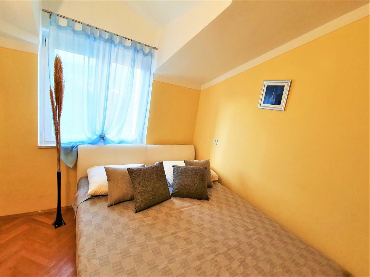 Click In Apartment Stobrec Next To Split Extérieur photo